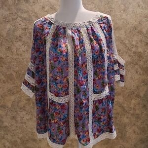 Knotted top with peekaboo knitting